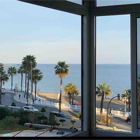 Apartment First Line Of The Sea เบนัลมาเดนา ภายนอก รูปภาพ
